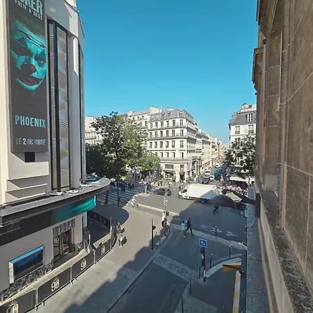 Apartment Grands Boulevards Paris